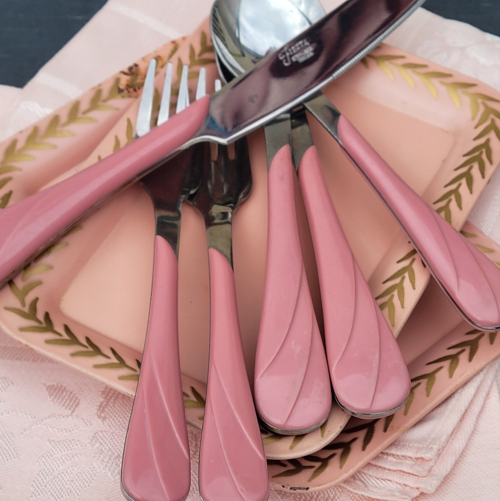 Fiesta Rose Swirl Flatware ~ Post-86 Retired Item ~  Fiestaware ~ 6 Pcs